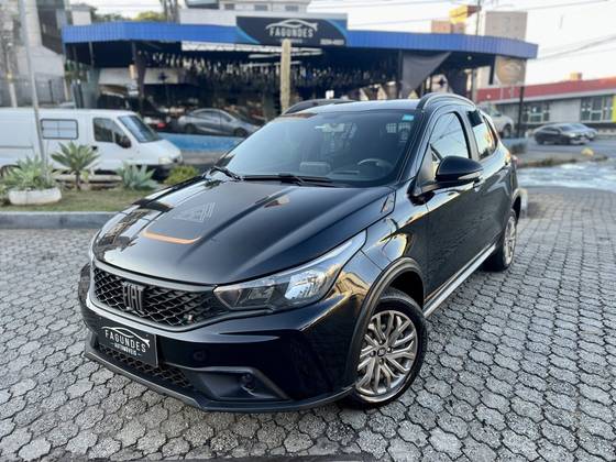 FIAT ARGO 1.3 FIREFLY FLEX TREKKING MANUAL FIAT ARGO 1.3 FIREFLY FLEX TREKKING MANUAL